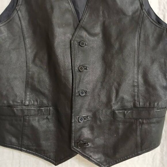 Wilsons Vtg Men's Black Leather Vest Size L - Picture 4 of 9